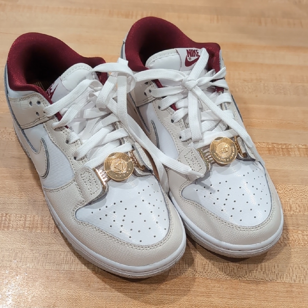 Nike Dunk SE Low with Gold Highlights